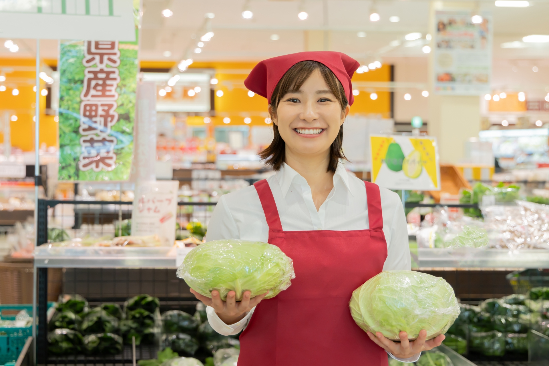 「スーパーの青果バイトって何するの？1日の流れと仕事内容とは